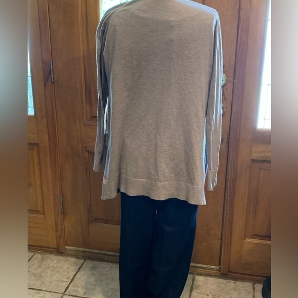 Cashmere Blend Cardigan size medium EUC - Picture 3 of 4